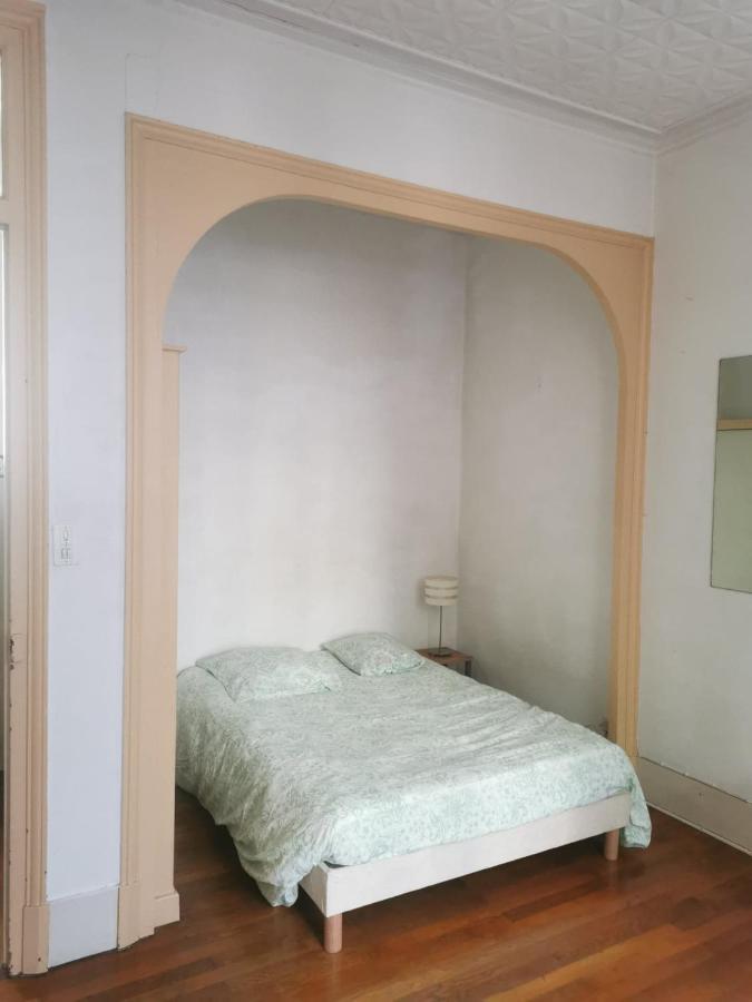 Bel Appartement Charme Ancien Dans Quartier Anime Grenoble Eksteriør bilde